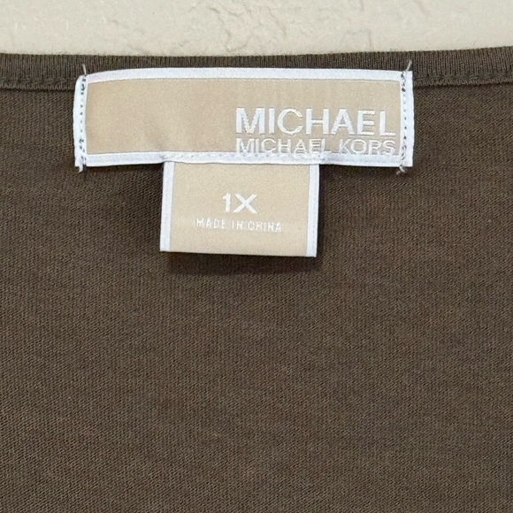 Michael Kors 1X Women’s Blouse Toffee Color - Picture 4 of 5